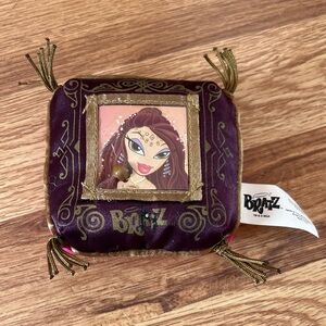 Bratz mini Decorative Pillow